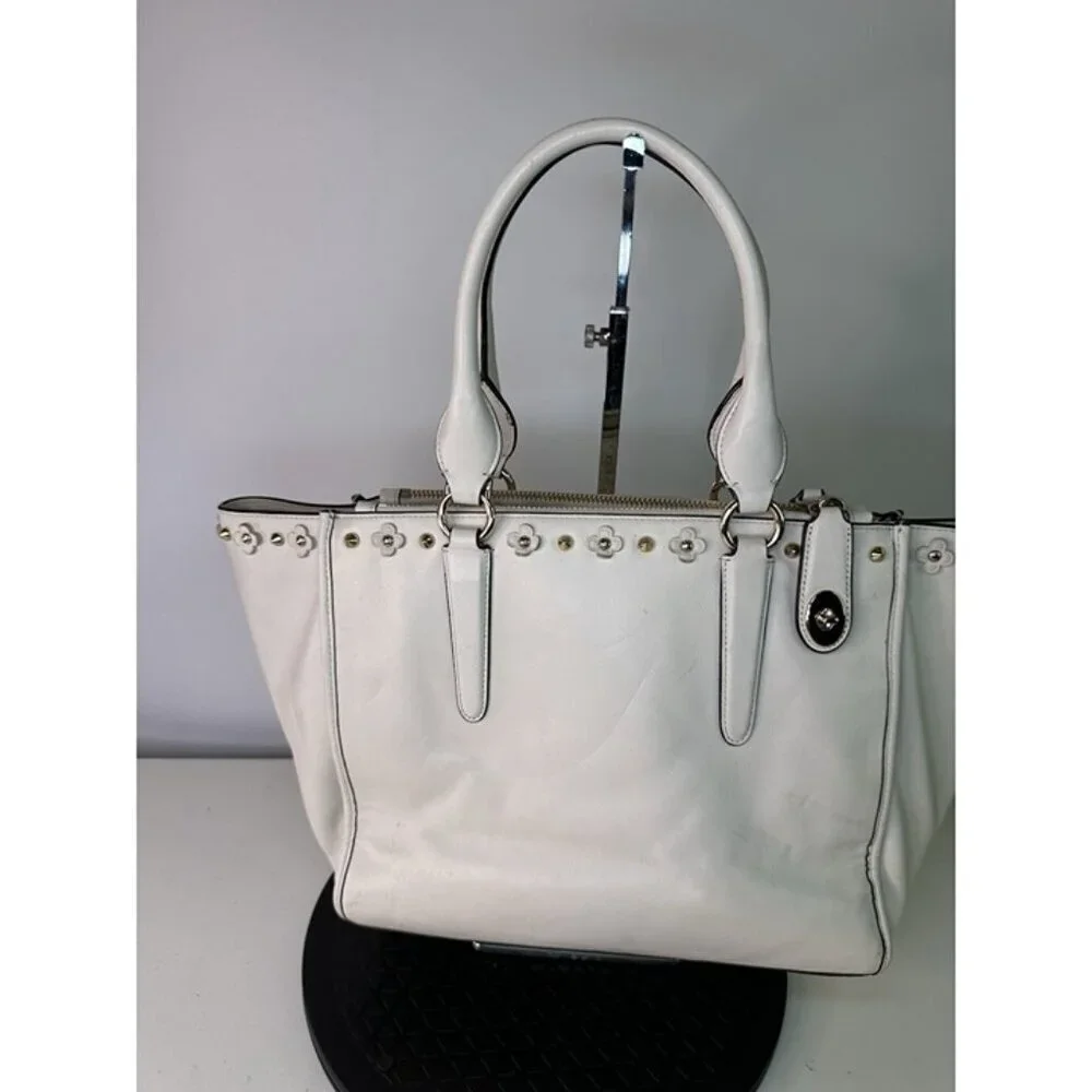COACH 37400 Crosby Carryall Satchel Flower Rivet Leather White/ivory - Picture 2 of 12